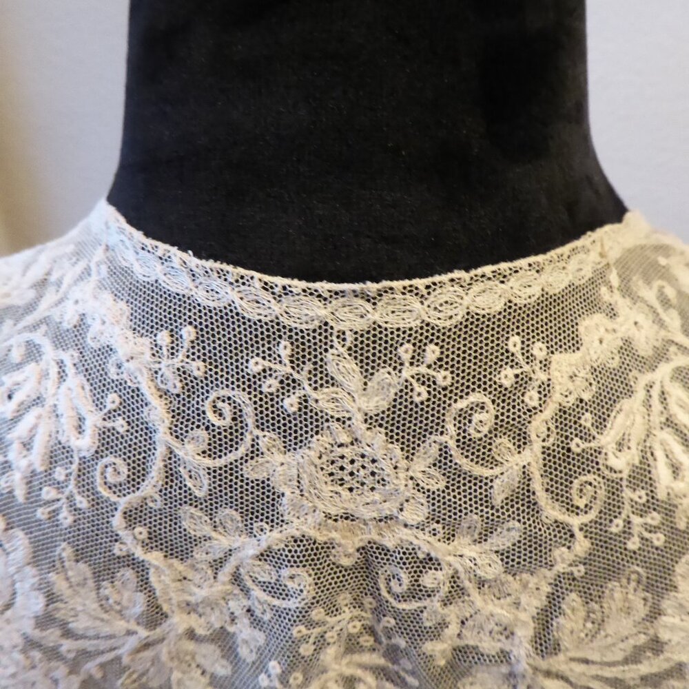 VINTAGE ANTIQUE 16” VICTORIAN CREAM LACE COLLAR - Picture 6 of 16